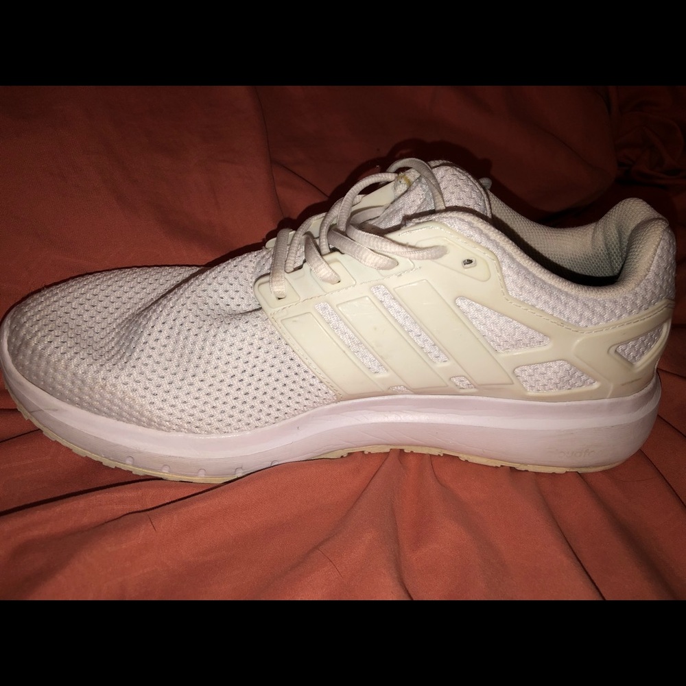 cloudfoam mens adidas tennis shoes size 11